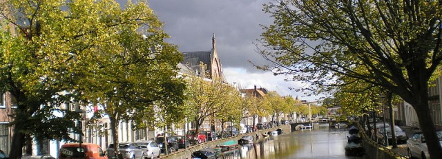 800px-Oudegracht_Alkmaar_Nederland-01.jfif